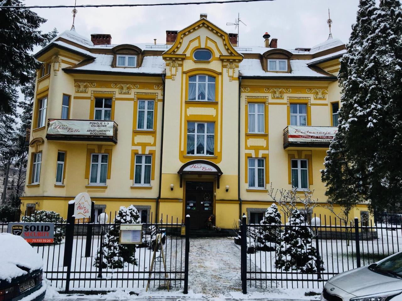 Hotel Bella Jelenia Góra Extérieur photo
